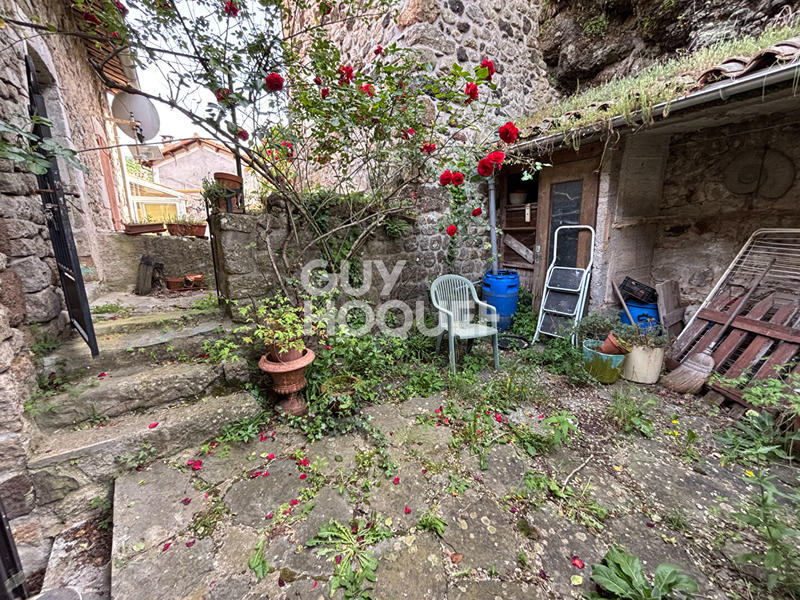 Maison - 138 m² - 8 pièces