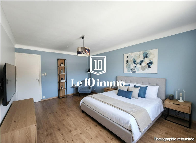 Maison - 171 m² - 8 pièces