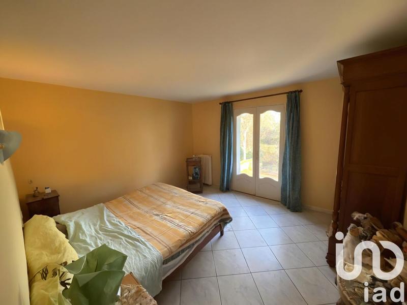 Maison - 210 m² - 5 pièces