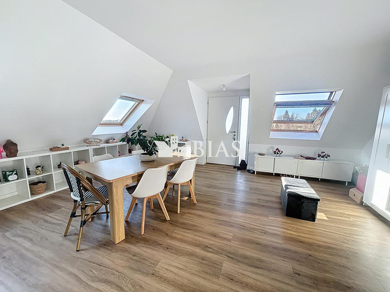 Appartement - 122 m² - 5 pièces