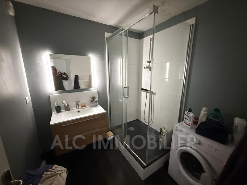 Appartement - 80 m² - 3 pièces