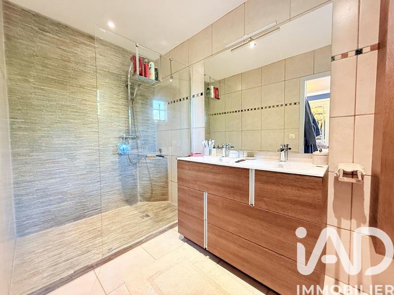 Maison - 140 m² - 7 pièces