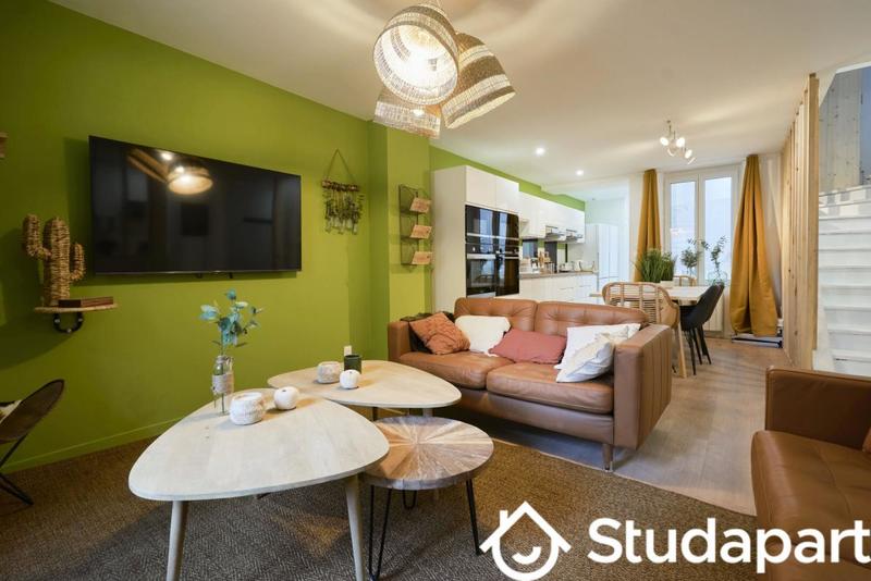 Chambre - 15 m² - 1 pièce