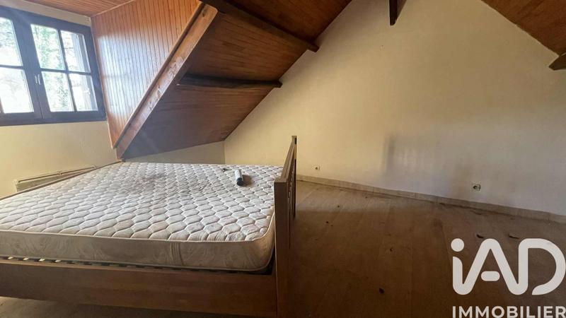 Maison - 206 m² - 10 pièces