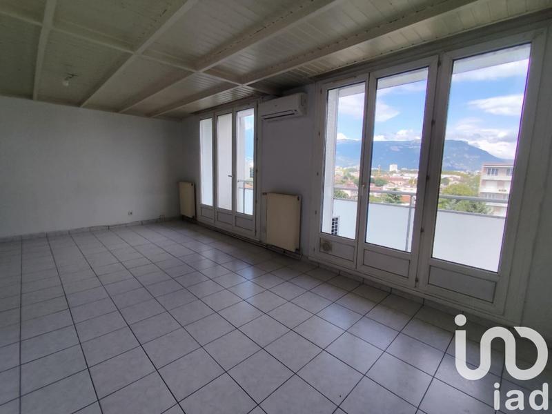 Appartement - 88 m² - 5 pièces
