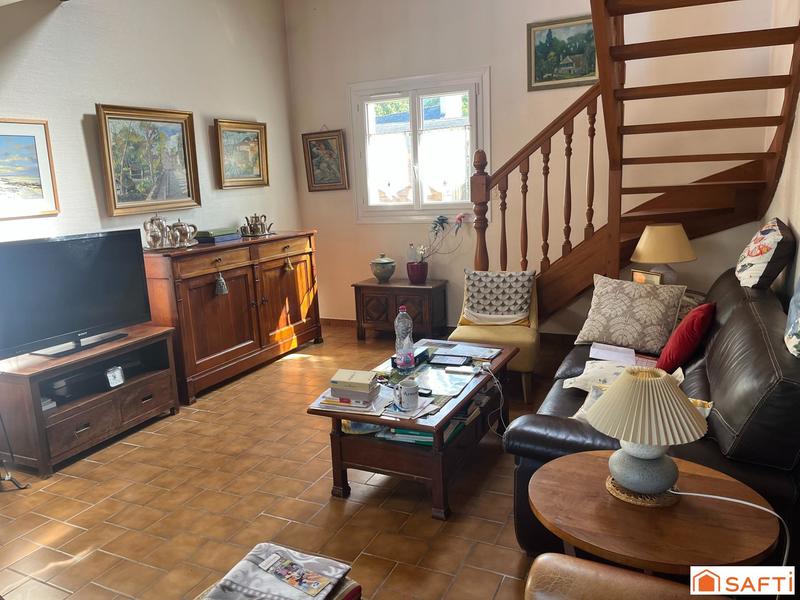 Maison - 105 m² - 7 pièces