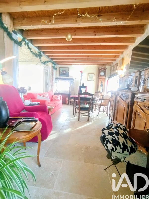 Maison - 339 m² - 5 pièces