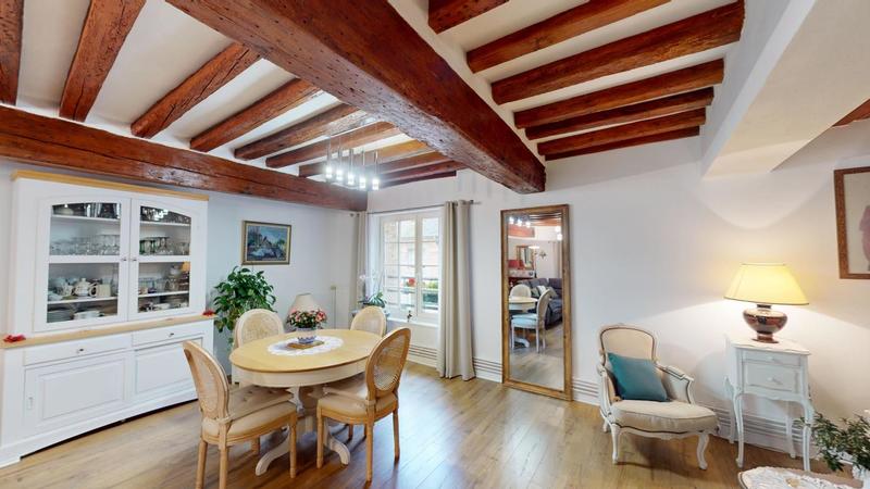 Appartement bourgeois - 112 m² - 5 pièces