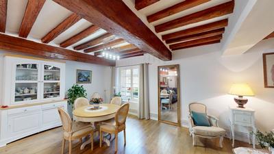 Appartement bourgeois - 112 m² - 5 pièces