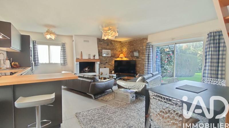 Maison - 90 m² - 5 pièces