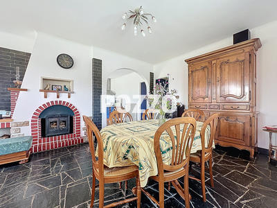 Maison - 120 m² - 5 pièces