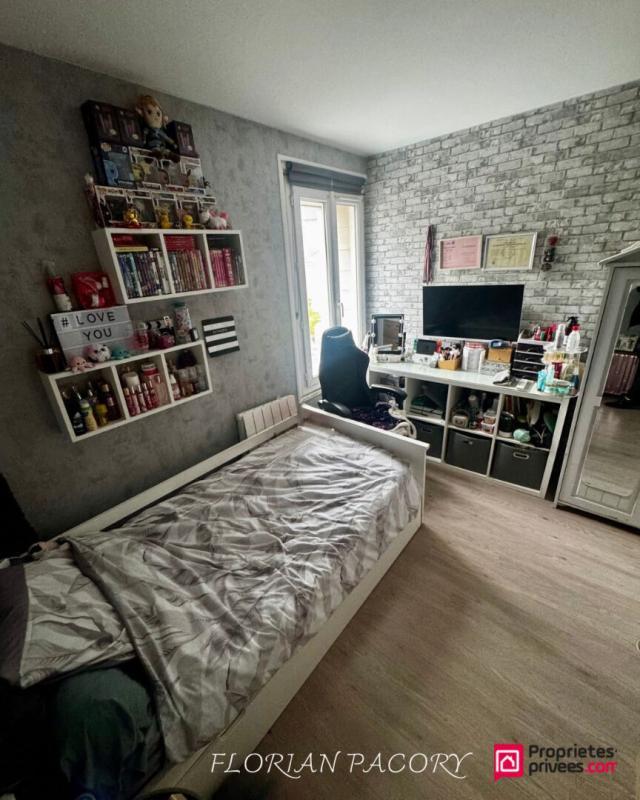 Maison - 87 m² - 5 pièces