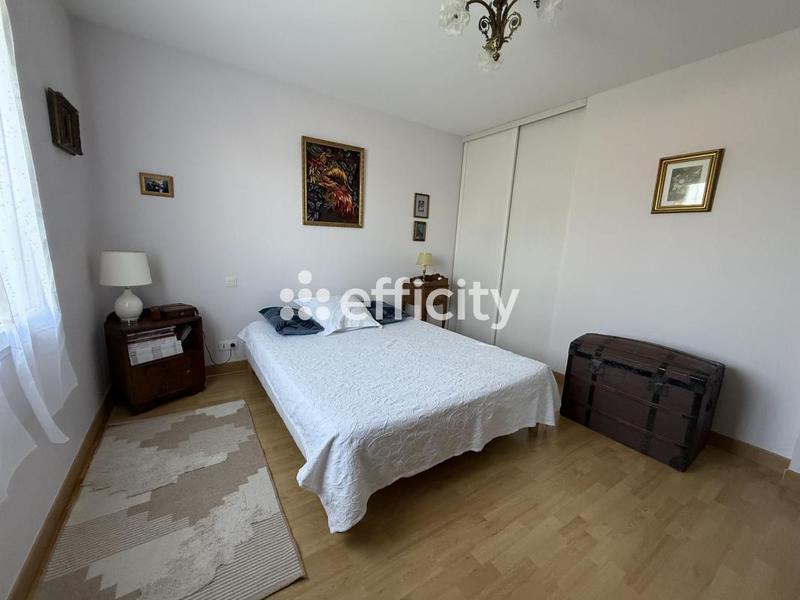 Pavillon - 120 m² - 5 pièces