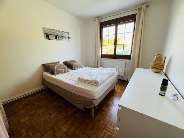 Appartement - 77 m² - 3 pièces