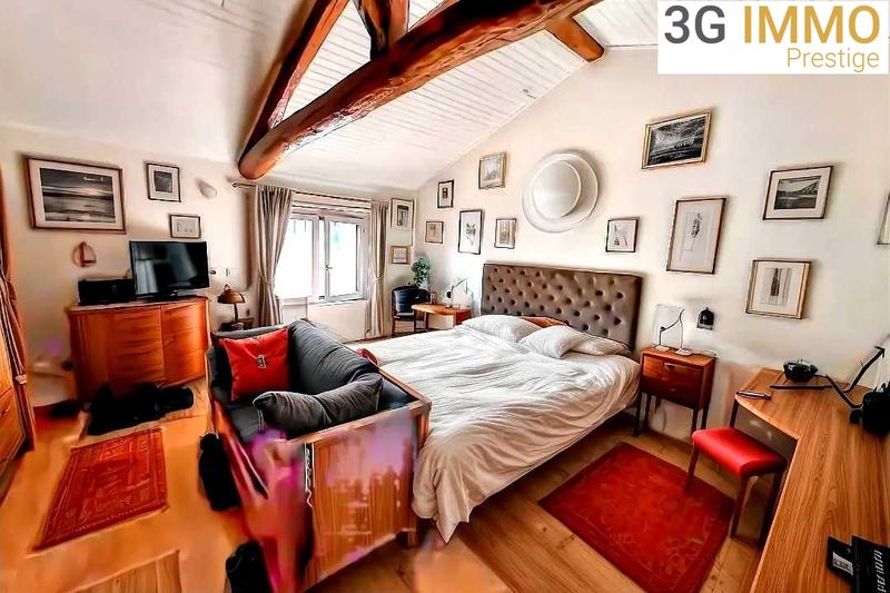 Villa - 479 m² - 15 pièces