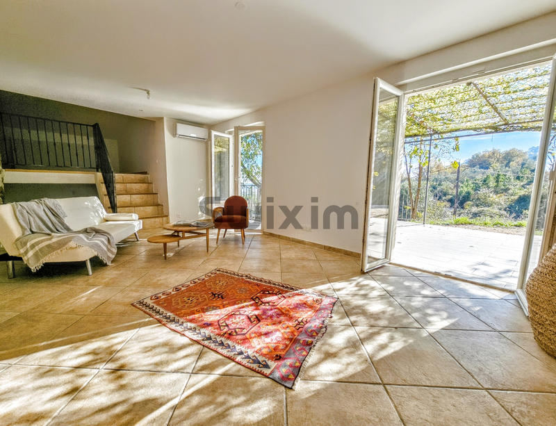 Maison - 153 m² - 6 pièces