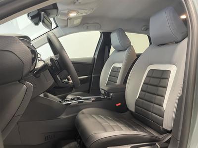 Citroën C4 III (2) 1.2 Hybrid 145 Dcs6 Max