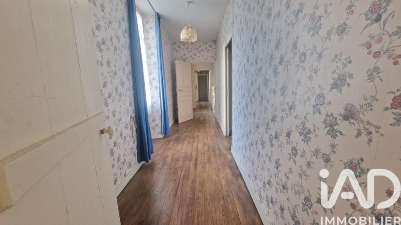 Maison - 226 m² - 8 pièces