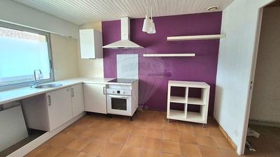 Maison - 92 m² - 4 pièces