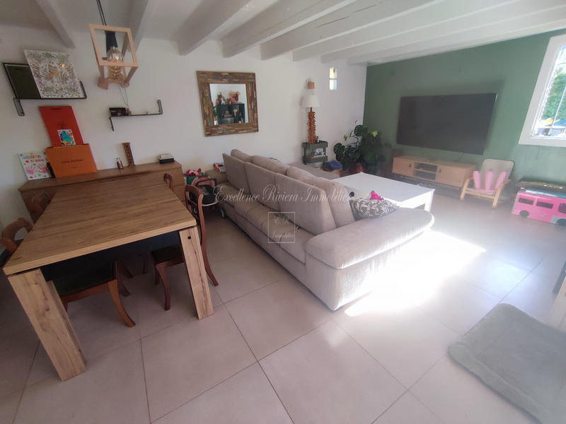 Maison - 82 m² - 5 pièces