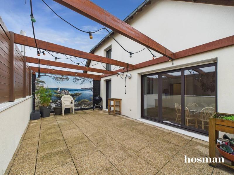 Duplex - 104 m² - 4 pièces