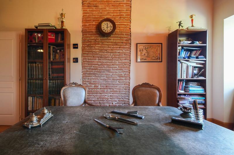 Propriété - 430 m² - 8 pièces