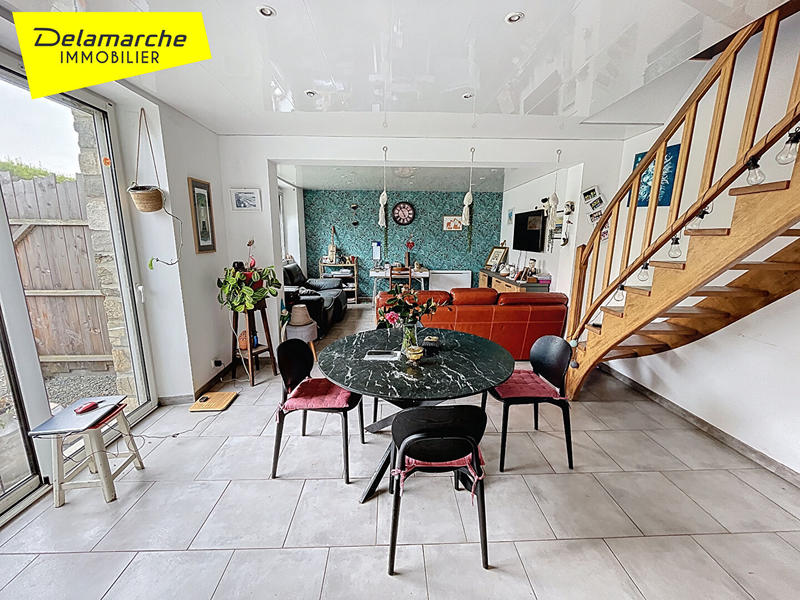 Maison - 102 m² - 5 pièces