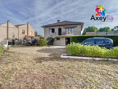 Maison - 120 m² - 6 pièces