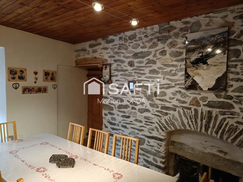 Maison de village - 95 m² - 4 pièces