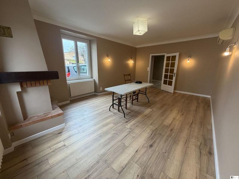 Maison traditionnelle - 172 m² - 7 pièces