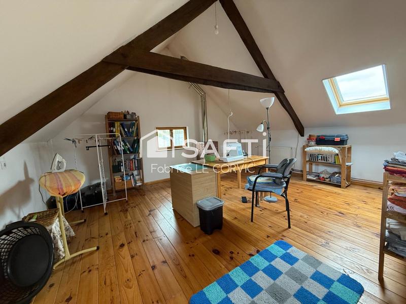 Maison - 285 m² - 13 pièces