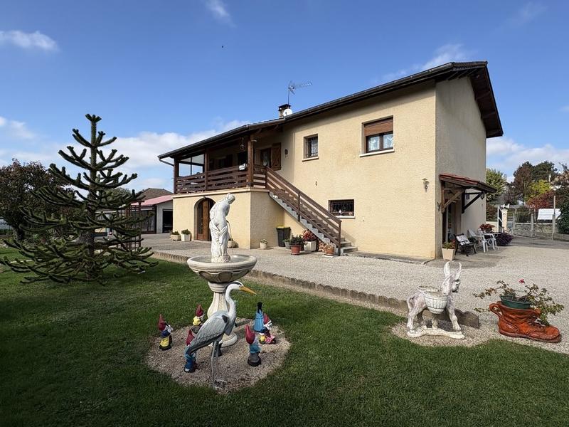 Maison traditionnelle - 120 m² - 5 pièces