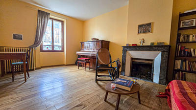 Maison - 127 m² - 8 pièces