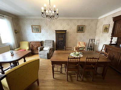 Maison - 144 m² - 6 pièces