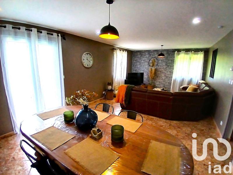 Maison - 151 m² - 7 pièces