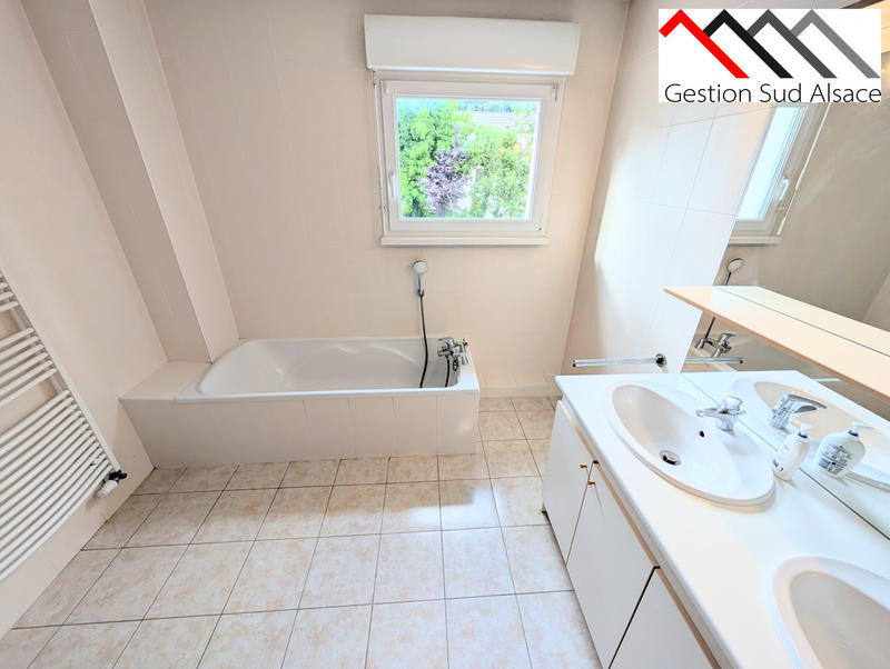 Maison - 119 m² - 5 pièces