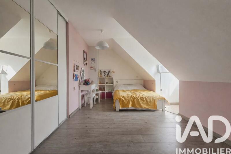 Maison - 165 m² - 7 pièces