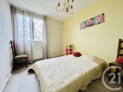 Appartement - 73 m² - 4 pièces