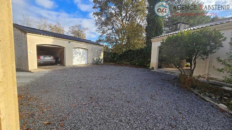 Maison - 258 m² - 7 pièces