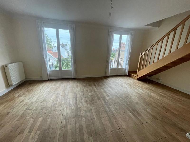 Immeuble - 138 m² - 5 pièces