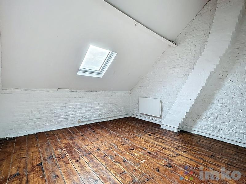 Maison - 94 m² - 5 pièces