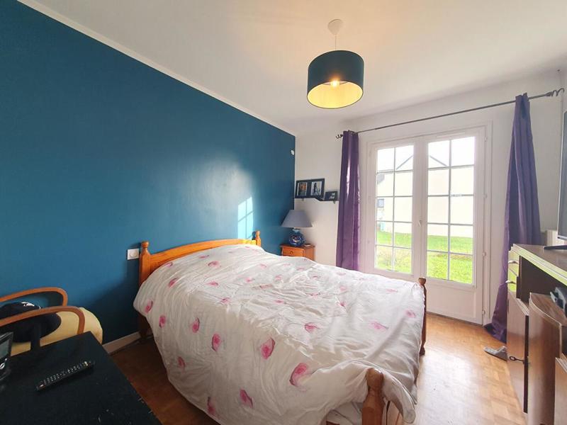 Maison traditionnelle - 85 m² - 5 pièces