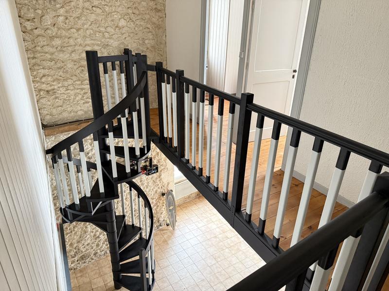 Maison - 92 m² - 3 pièces