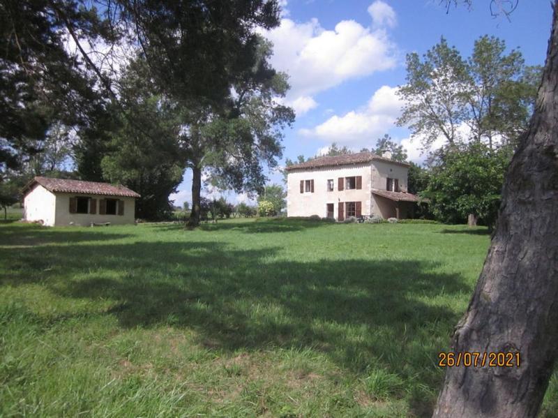 Maison - 92 m² - 5 pièces