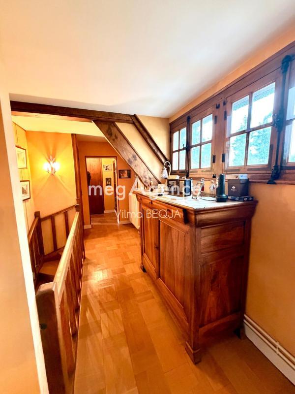 Maison - 142 m² - 7 pièces