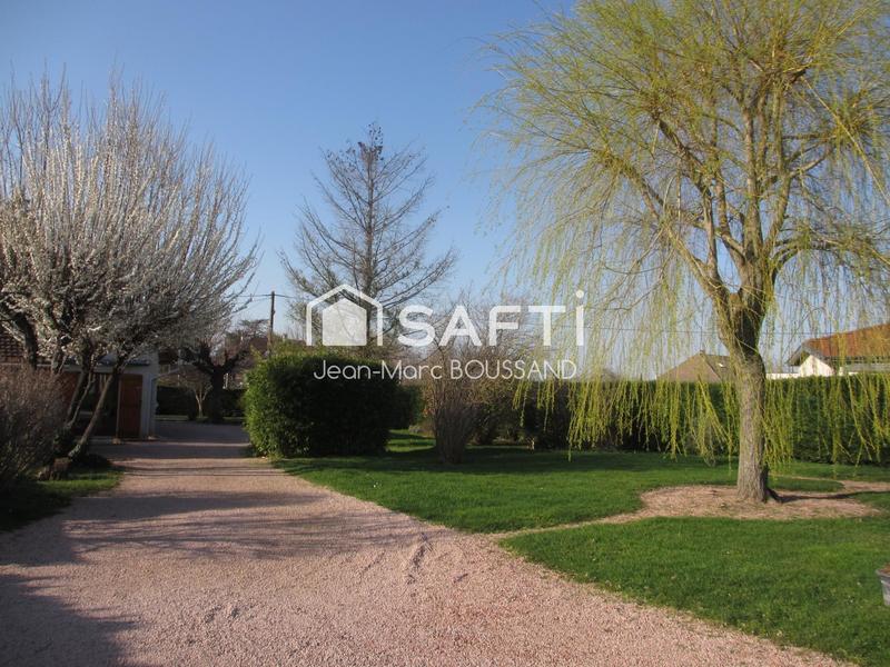 Maison - 143 m² - 8 pièces