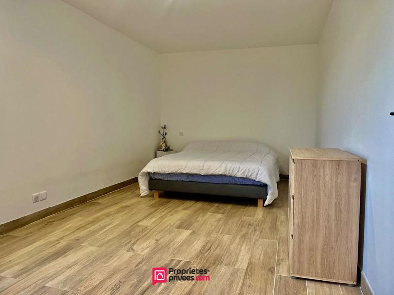 Mas - 270 m² - 12 pièces