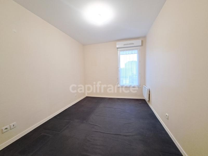 Appartement - 70 m² - 4 pièces