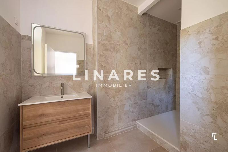 Appartement - 60 m² - 2 pièces