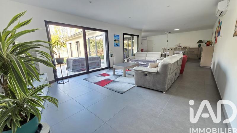 Maison - 177 m² - 6 pièces